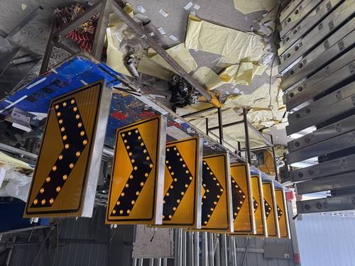 阳泉阳泉太阳能交通标牌的核心部件是电池,电池多久